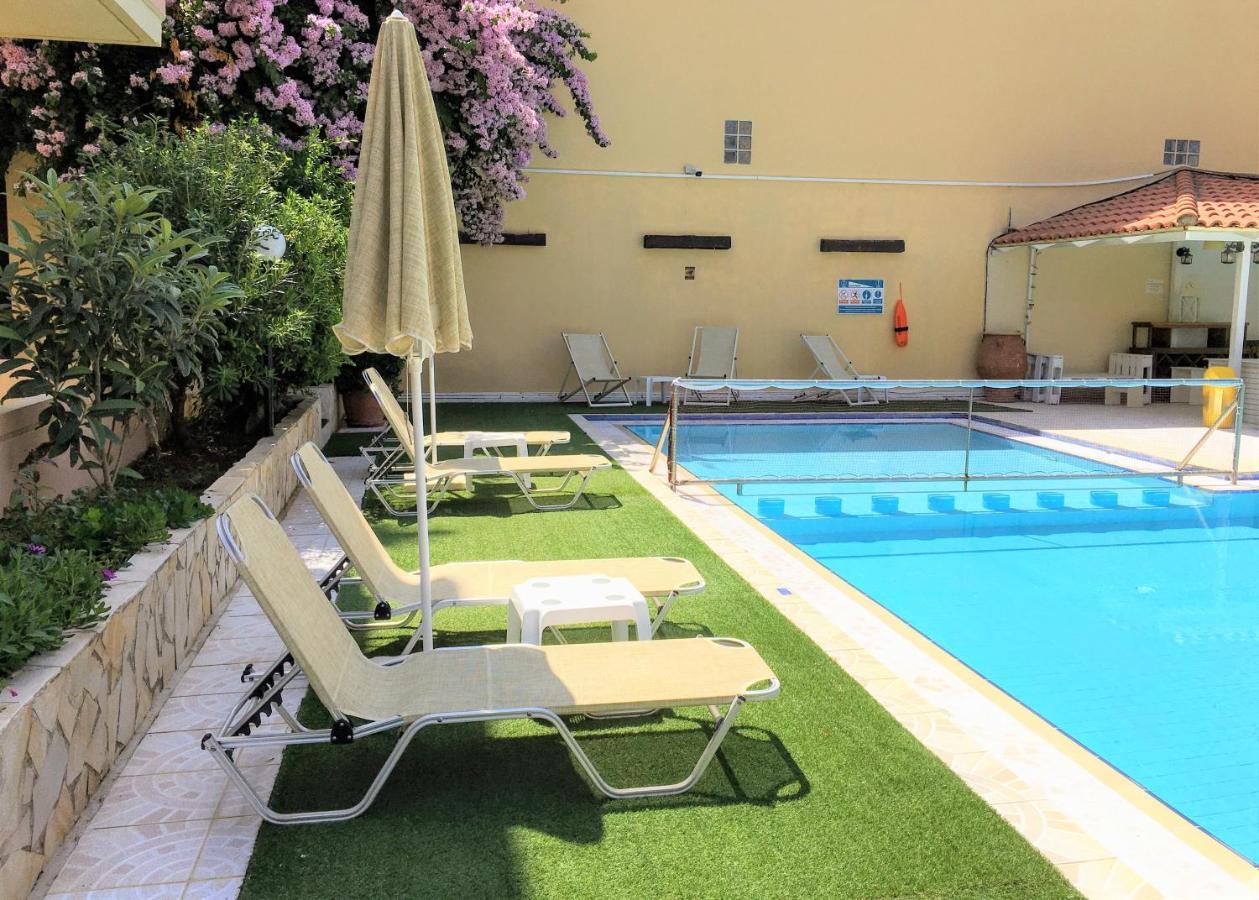 Evdokia Αpartments & Dimitra Village Agia Marina Exterior foto