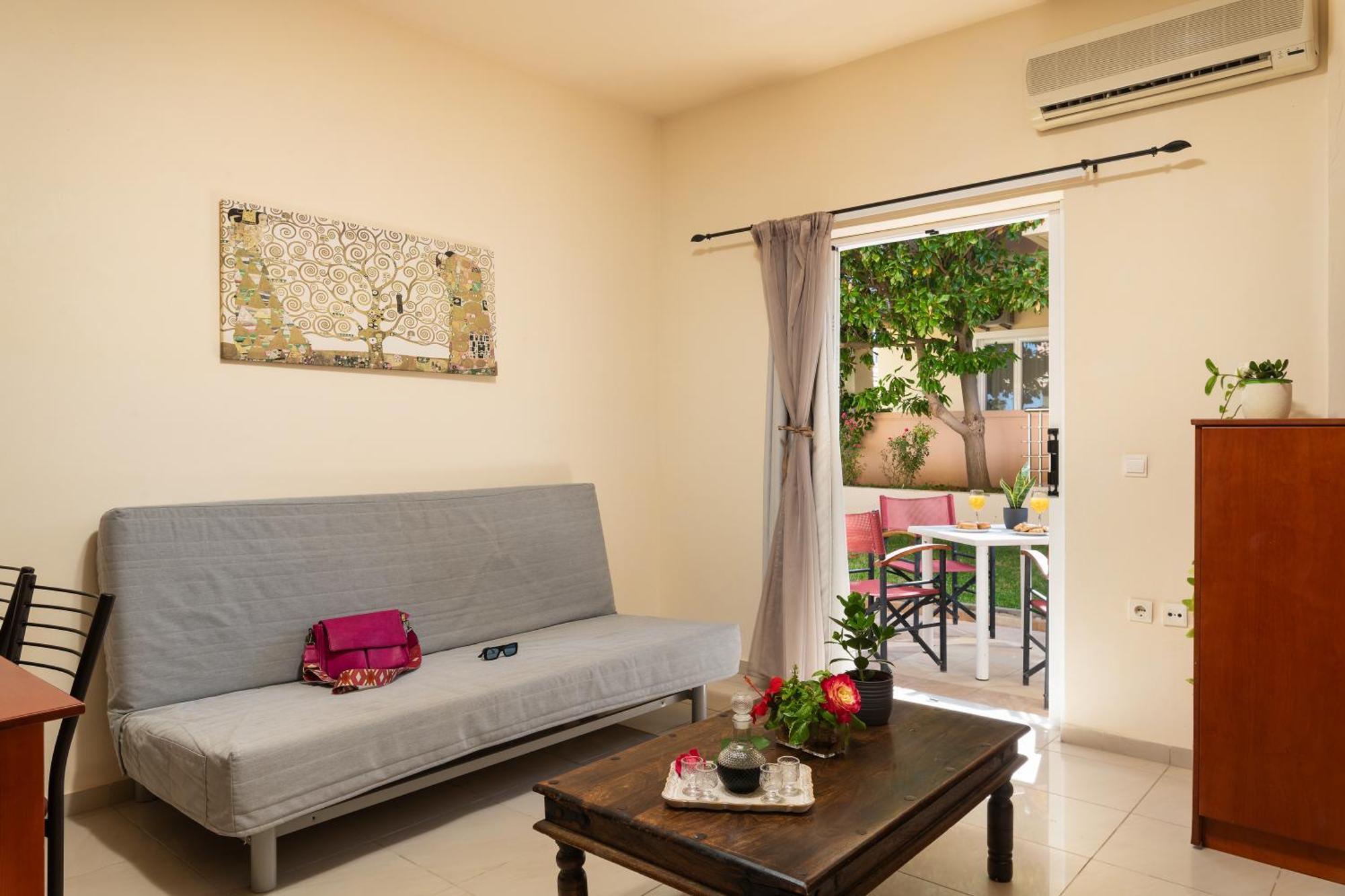 Evdokia Αpartments & Dimitra Village Agia Marina Exterior foto